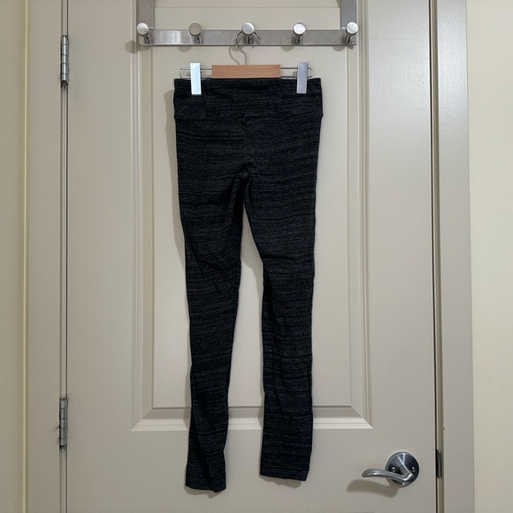 Sunday Best - Leggings Thin Stripes Black - Picture 2 of 2